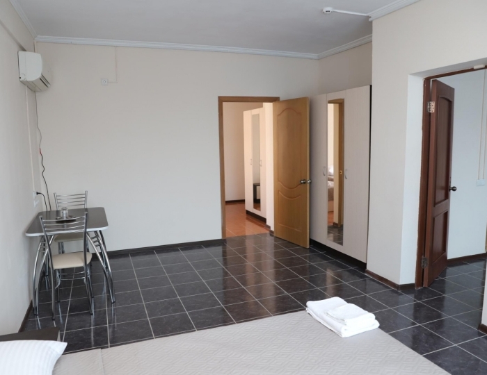 Номер люкс семейный - Отель «Ясемин» Сухум